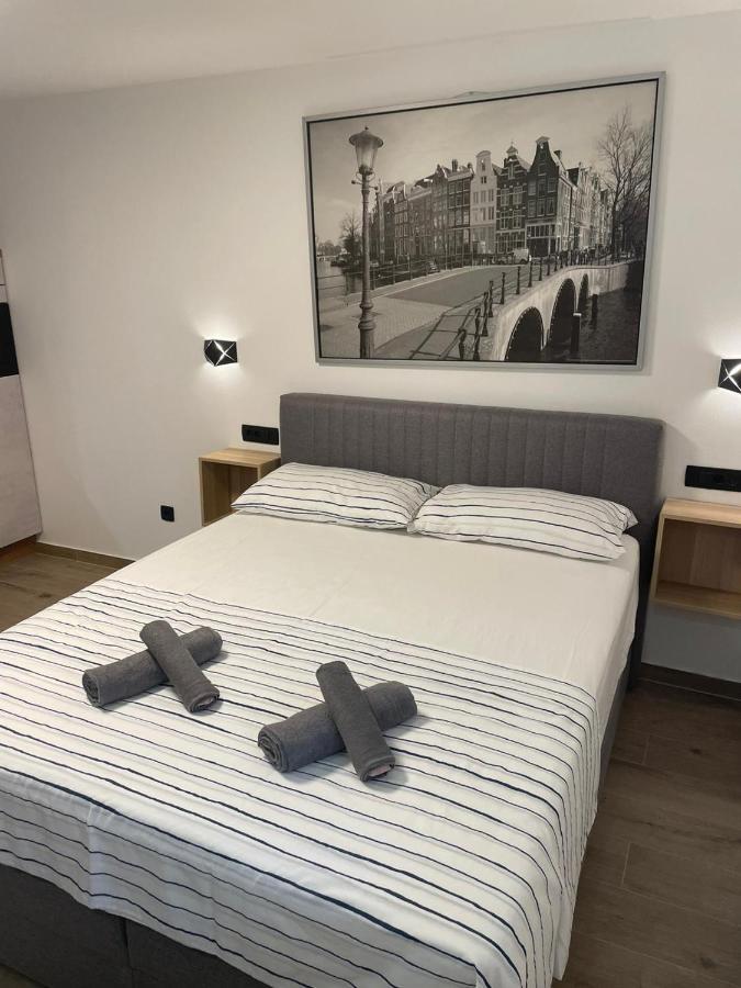 Apartments Anka Pula Extérieur photo