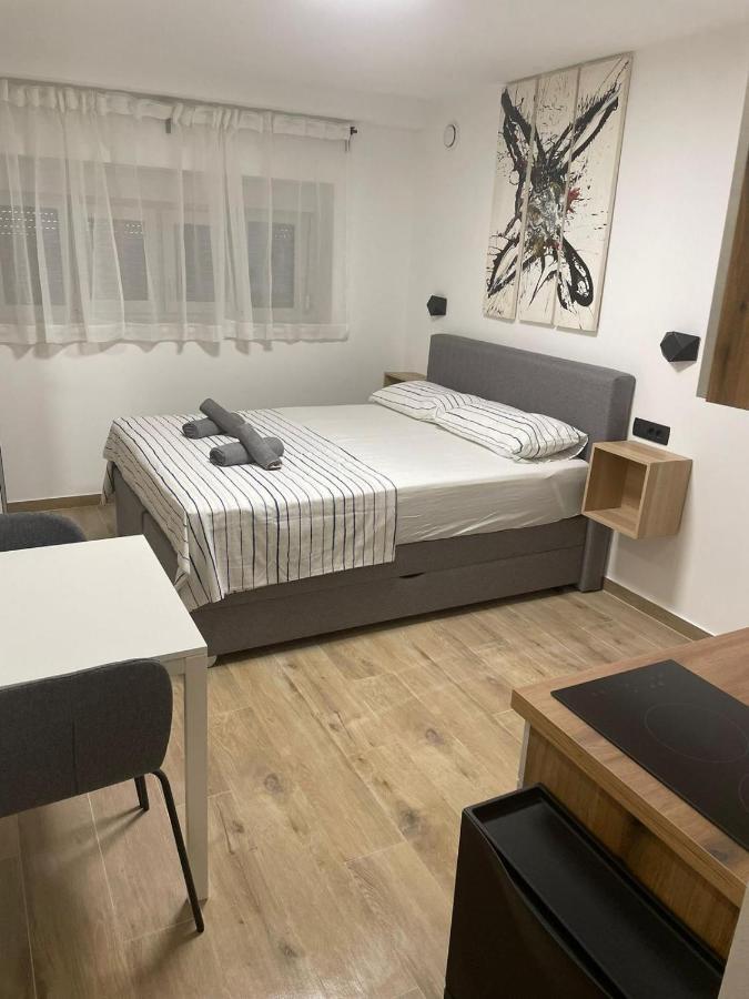 Apartments Anka Pula Extérieur photo