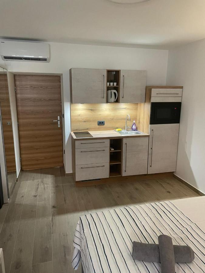Apartments Anka Pula Extérieur photo