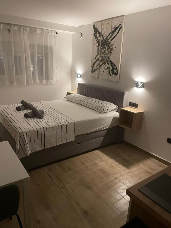 Apartments Anka Pula Extérieur photo
